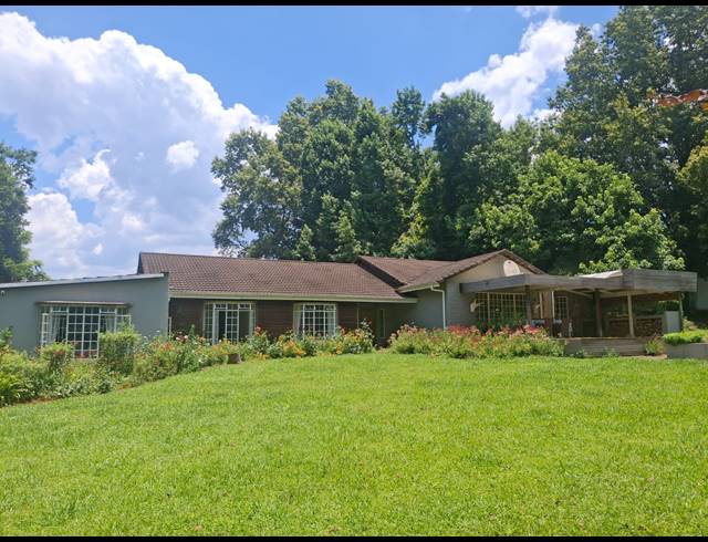 230,000M² FARM RENTED IN KARKLOOF